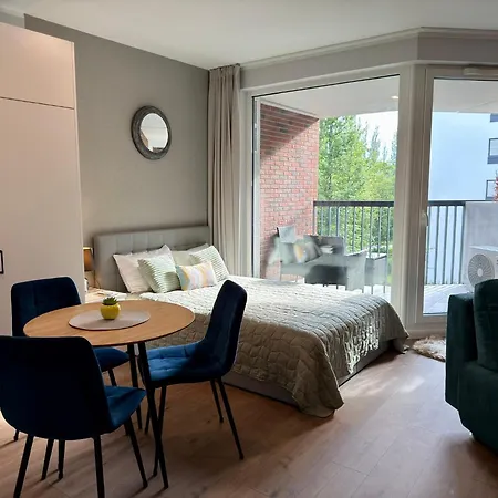 Apartamento New Near Metro & Mall In Oasis Varsóvia